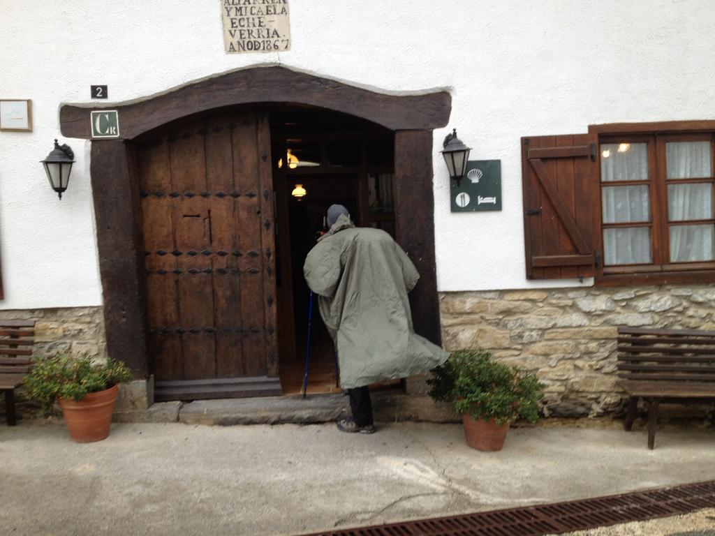 La Posada Nueva Viscarret-Guerendiain Exterior foto