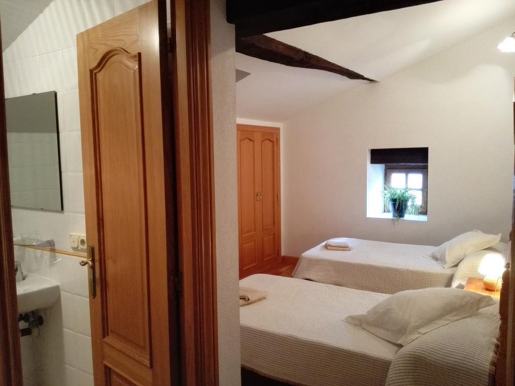 La Posada Nueva Viscarret-Guerendiain Zimmer foto
